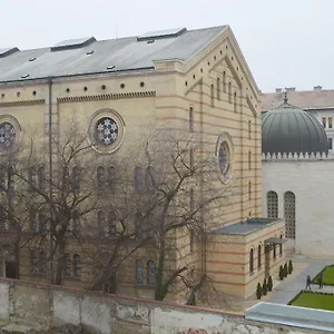  Гостевой дом Synagogue View
